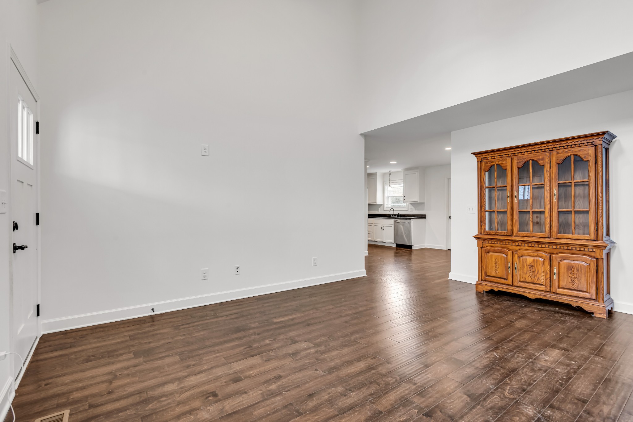 433 Pruett Road Dickson, TN 37055 - Photo 6 of 24 a view of empty room with wooden floor and cabinet