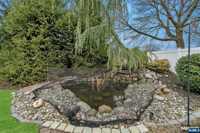 $1,150,000 | 111 Crain Road, Paramus, NJ 07652