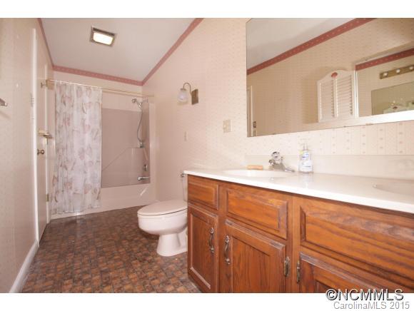 195 Panther Ridge Road Brevard, NC 28712 - Photo 15 of 24 Gallery Image 15