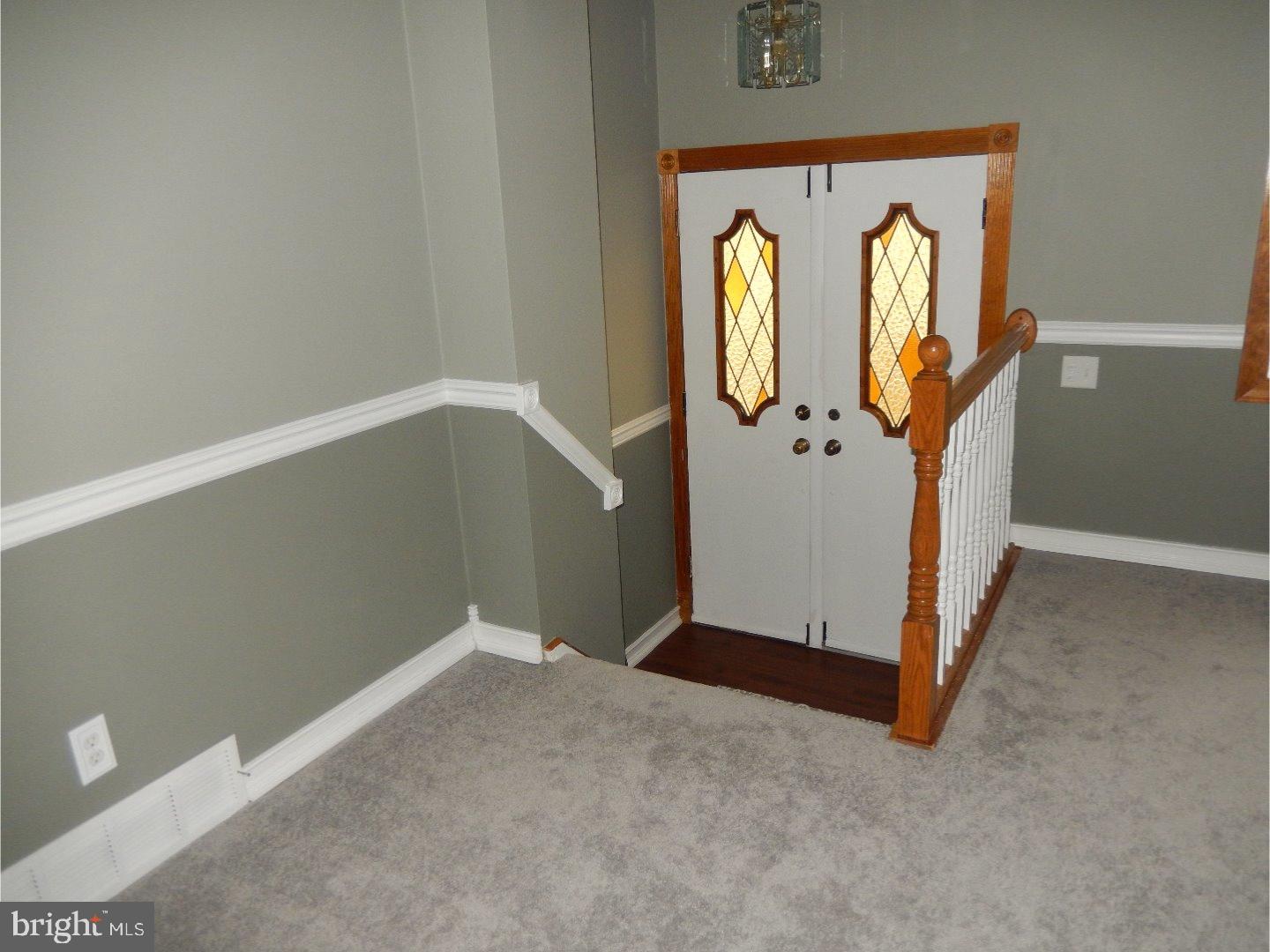 12662 Chilton Road Philadelphia, PA 19154 - Photo 10 of 25 Foyer