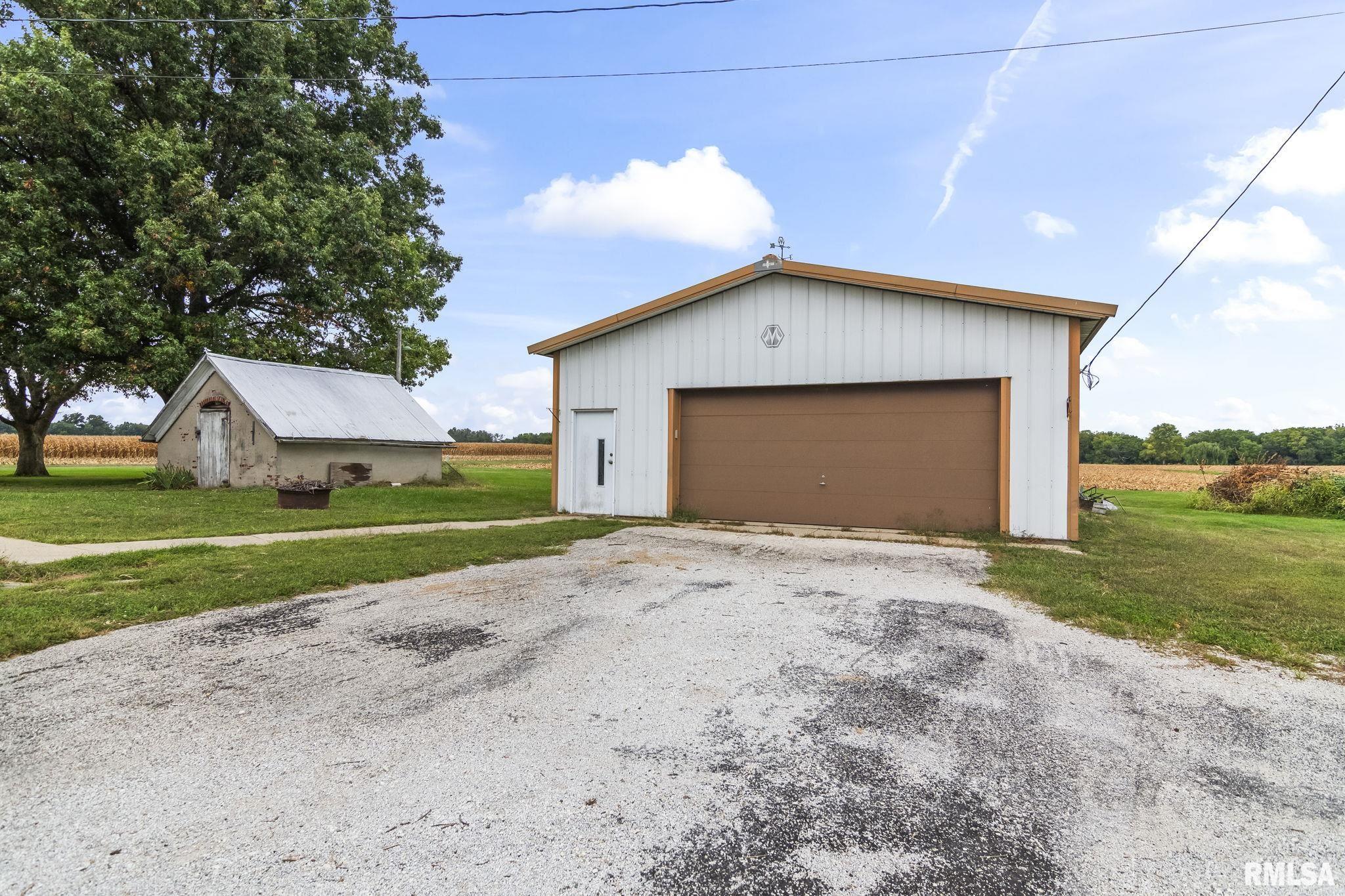 1219 Covered Bridge Road Chatham, IL 62536 - Photo 33 of 47 Gallery Image 33