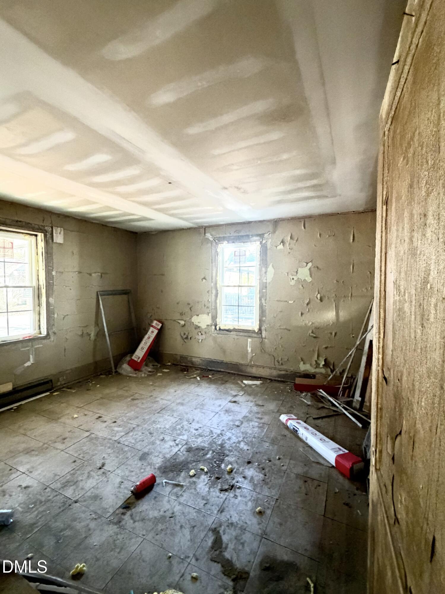 619 Manchester Street Southeast Wilson, NC 27893 - Photo 3 of 5 IMG_2348