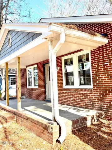 $85,900 | 619 Manchester Street Southeast, Wilson, NC 27893