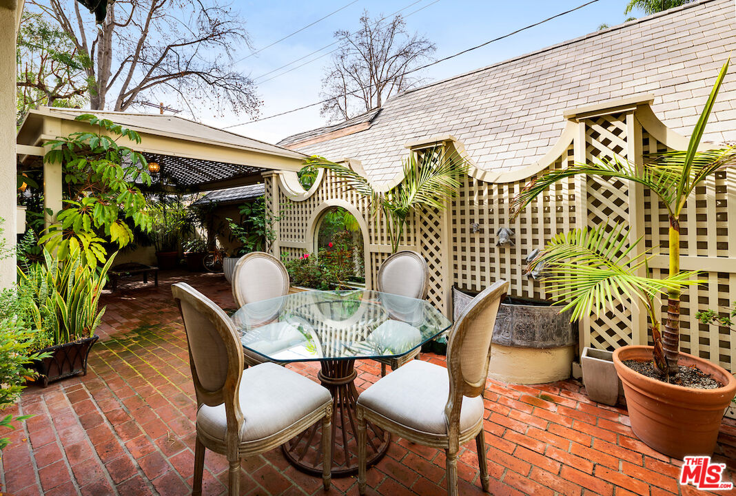 9679 Charleville Boulevard Beverly Hills, CA 90212 - Photo 32 of 32