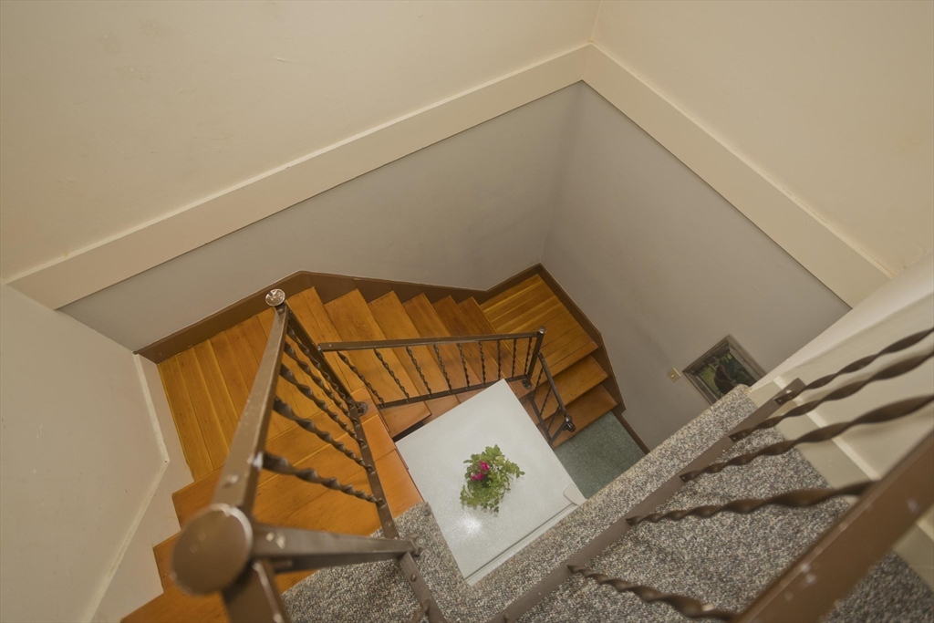 3 North Main Street Williamsburg, MA 01096 - Photo 19 of 34