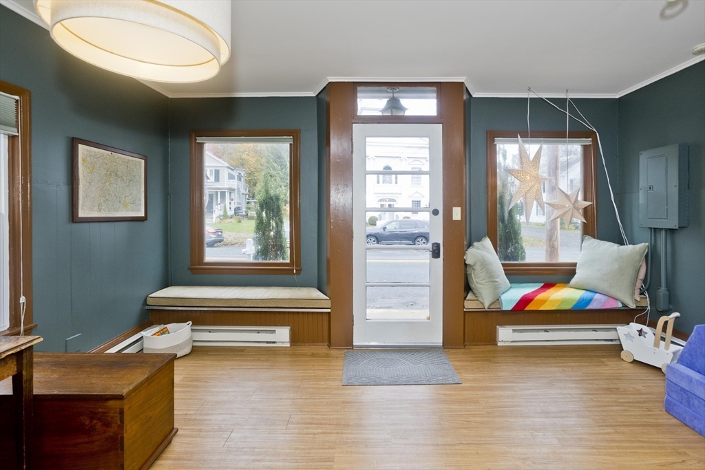 3 North Main Street Williamsburg, MA 01096 - Photo 2 of 34