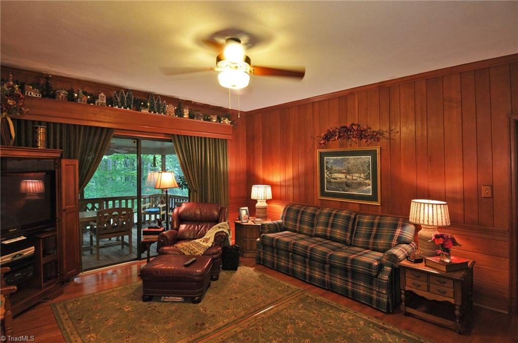 9054 Fantasy Road Lewisville, NC 27023 - Photo 5 of 30 Gallery Image 5