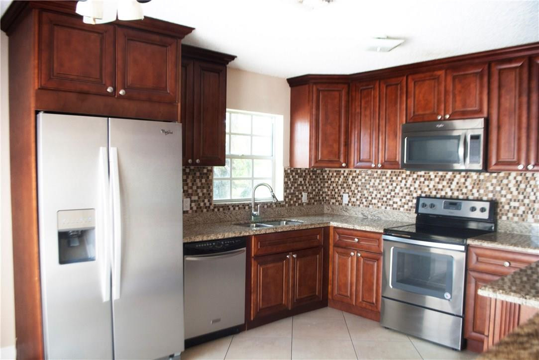 9424 Boca Gardens Parkway, Unit D Boca Raton, FL 33496 - Photo 14 of 24 Photo 14