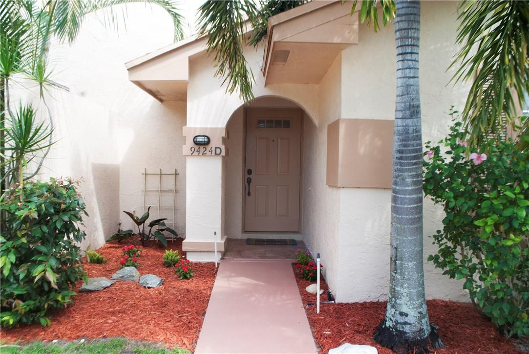 9424 Boca Gardens Parkway, Unit D Boca Raton, FL 33496 - Photo 5 of 24 Photo 5