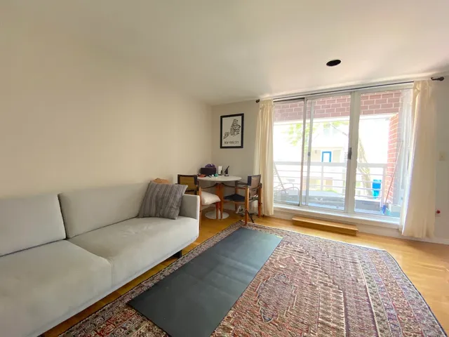 $2,800 | 20 Chestnut Street, Unit 210, Cambridge, MA 02139