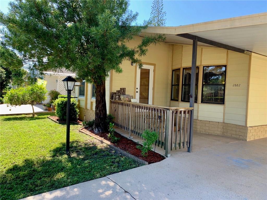 2882 Southwest Monarch Trail Stuart, FL 34997 - Photo 2 of 17 Gallery Image 2