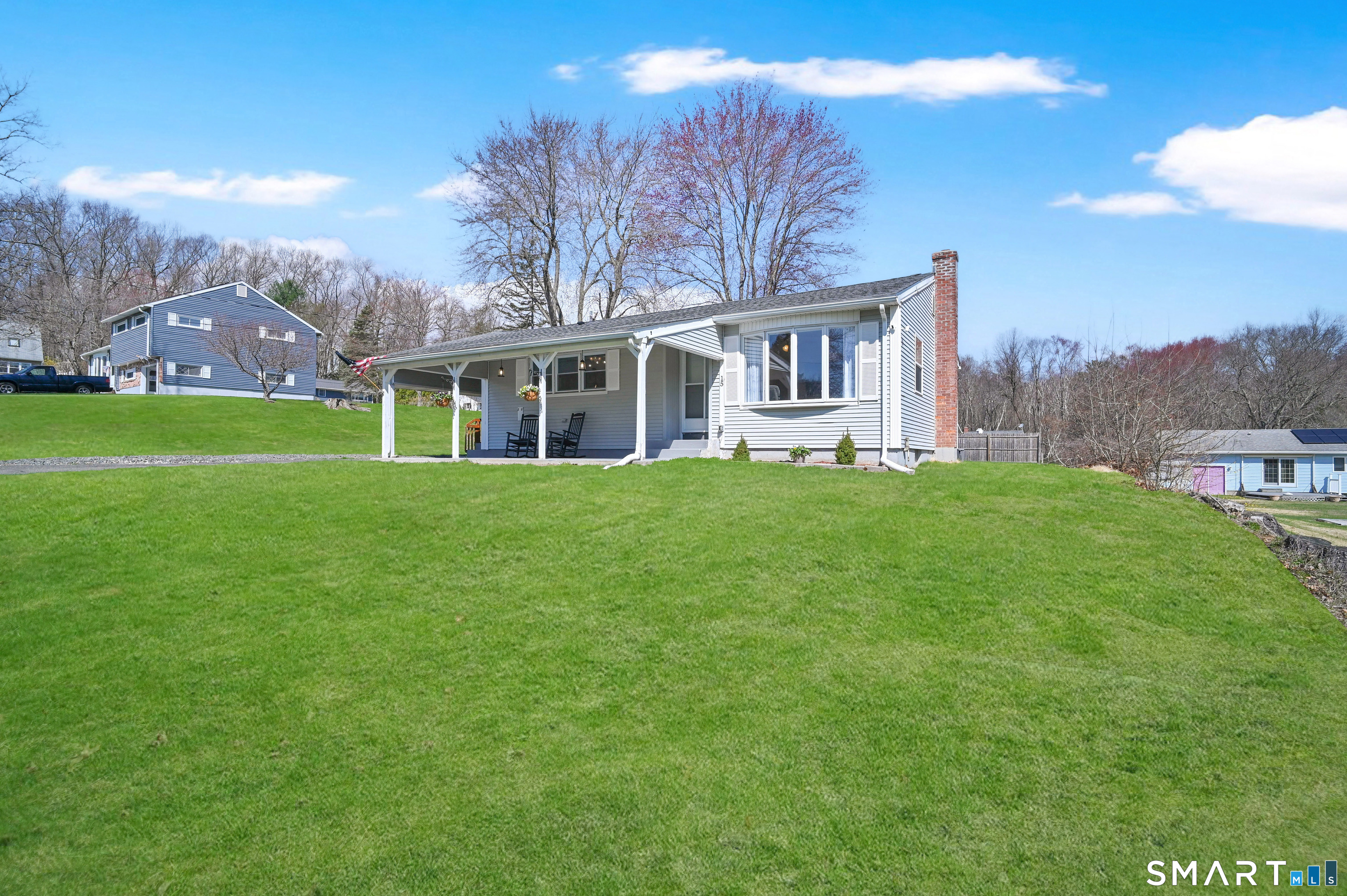 15 Meade Lane Enfield, CT 06082 - Photo 31 of 31 a house view with a garden space