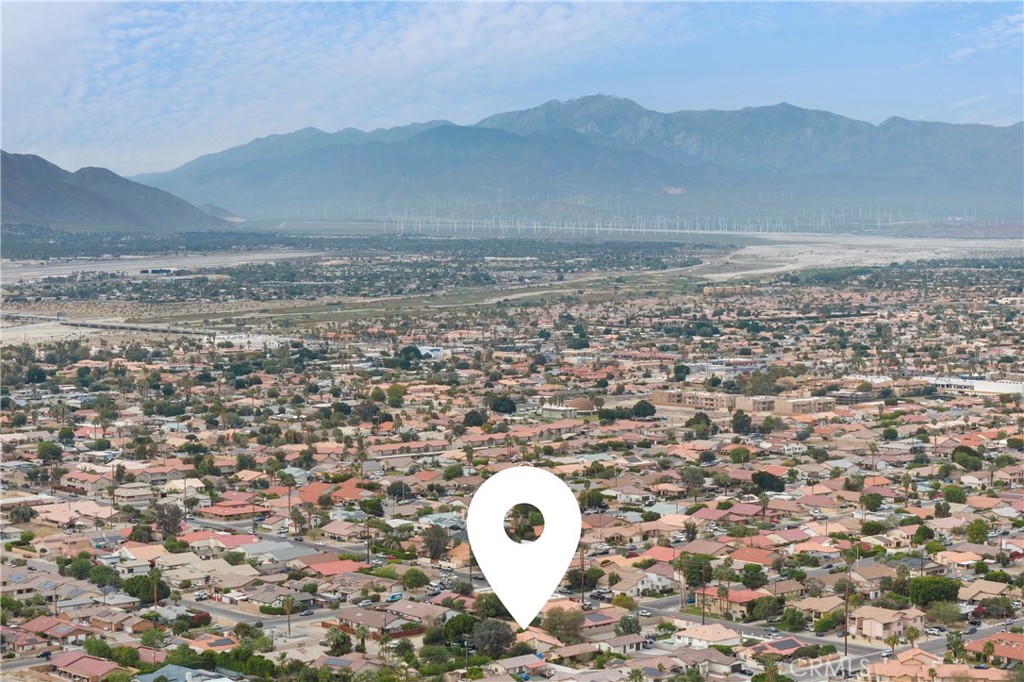 68850 Cedar Road Cathedral City, CA 92234 - Photo 11 of 16 a view of sky from a balcony