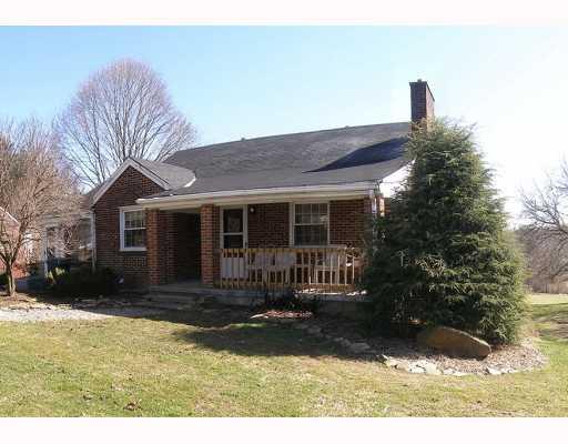 3525 Bakerstown Road Bakerstown, PA 15007 - Photo 1 of 12 Exterior Front.