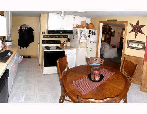 3525 Bakerstown Road Bakerstown, PA 15007 - Photo 3 of 12 Kitchen.