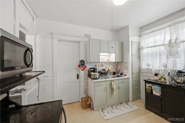 $600,000 | 37 Inwood Place, Buffalo, NY 14209