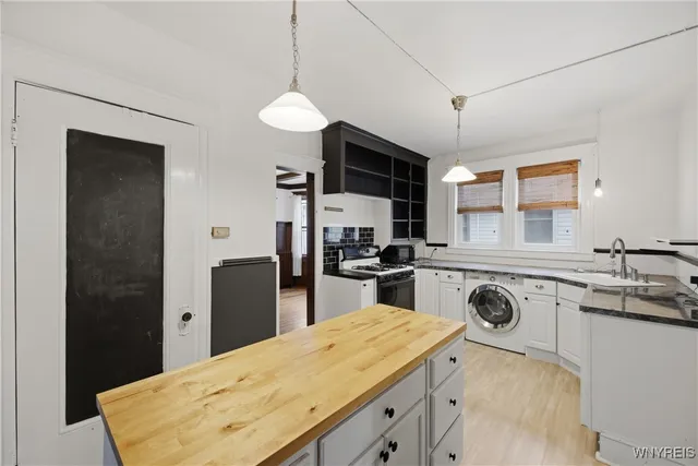 $600,000 | 37 Inwood Place, Buffalo, NY 14209