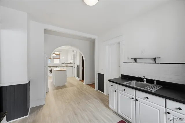 $600,000 | 37 Inwood Place, Buffalo, NY 14209