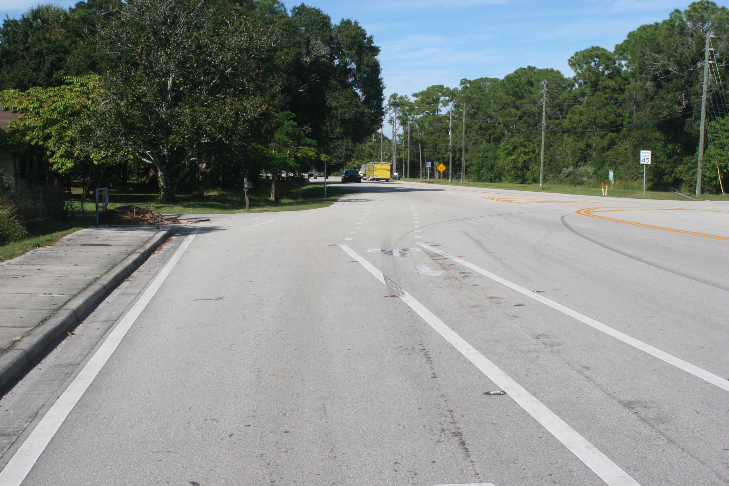 2511 South Jenkins Road Fort Pierce, FL 34947 - Photo 9 of 9 IMG_0688