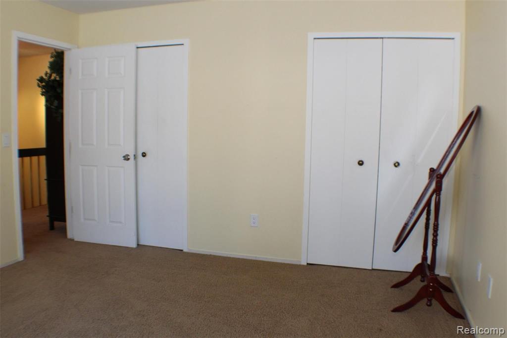 30825 Timberbrook Lane Bingham Farms, MI 48025 - Photo 15 of 24