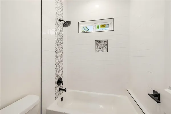 $3,750 | 4028 Poets Trail, Tallahassee, FL 32311