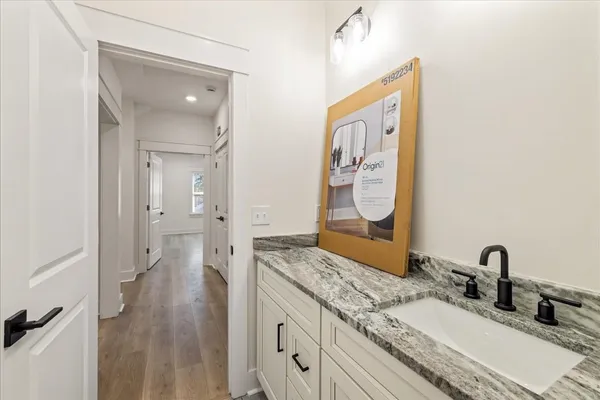 $3,750 | 4028 Poets Trail, Tallahassee, FL 32311