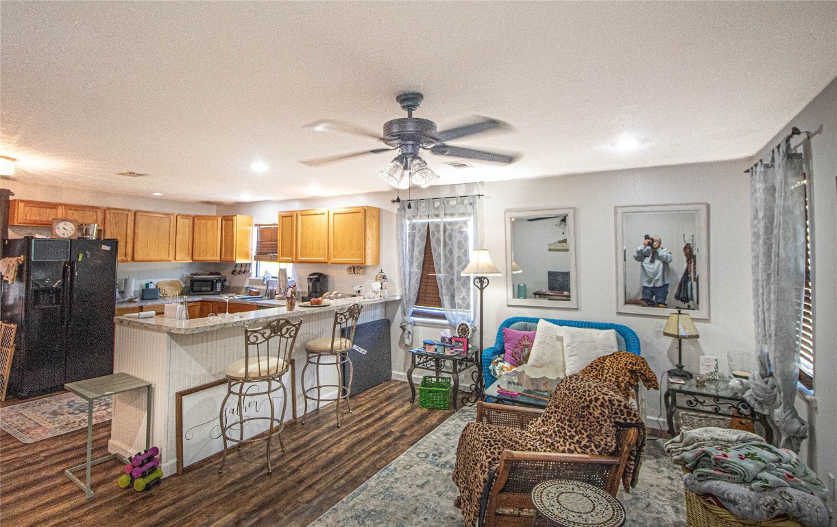 480 Jewel Coleman Road Livingston, TX 77351 - Photo 15 of 50