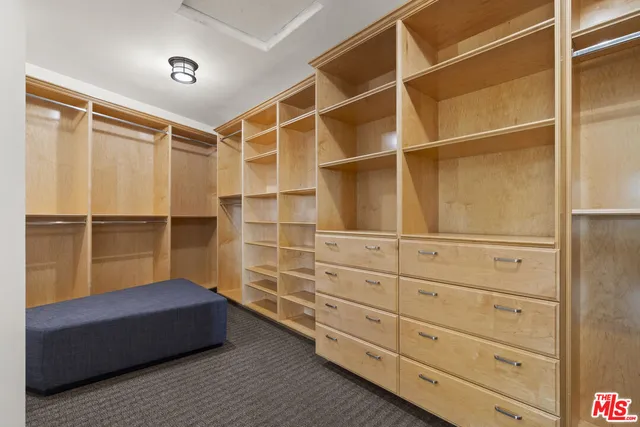 $21,500 | 1939 Stradella Road, Los Angeles, CA 90077