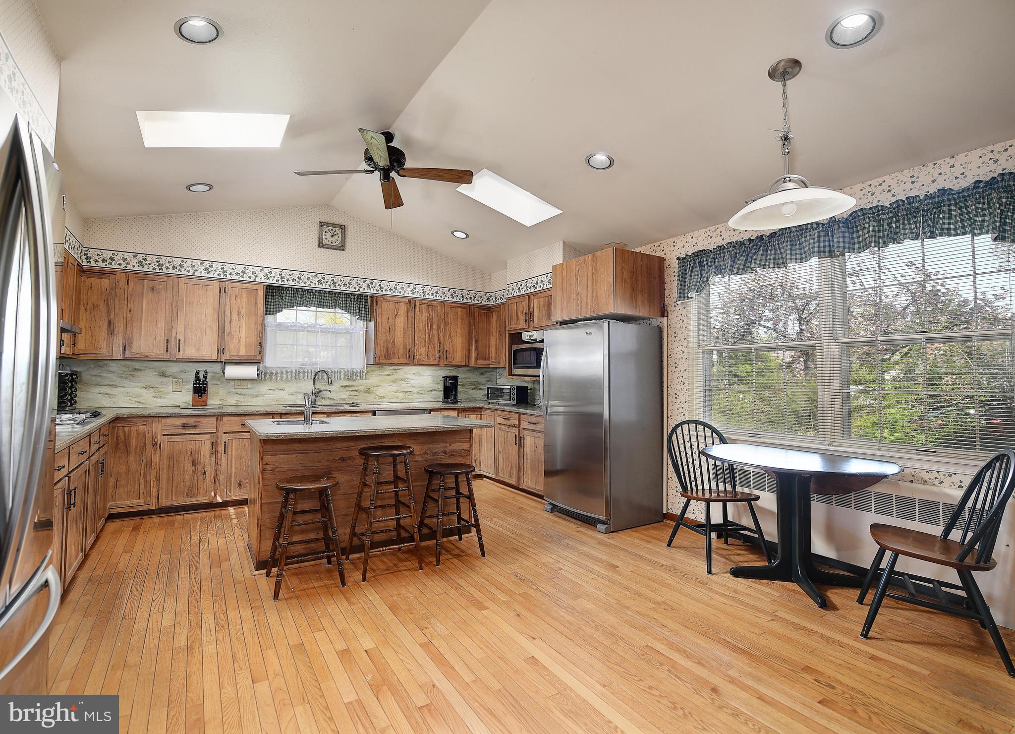 3023 Dunglow Road Dundalk, MD 21222 - Photo 15 of 40 Kitchen