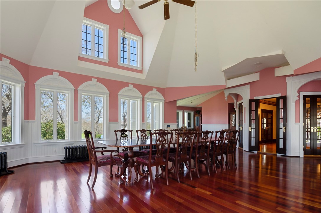 8 Oenoke Lane Westerly, RI 02891 - Photo 18 of 48