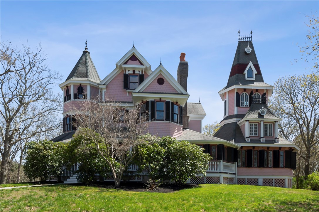 8 Oenoke Lane Westerly, RI 02891 - Photo 2 of 48