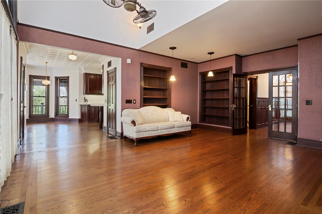 8 Oenoke Lane Westerly, RI 02891 - Photo 23 of 48