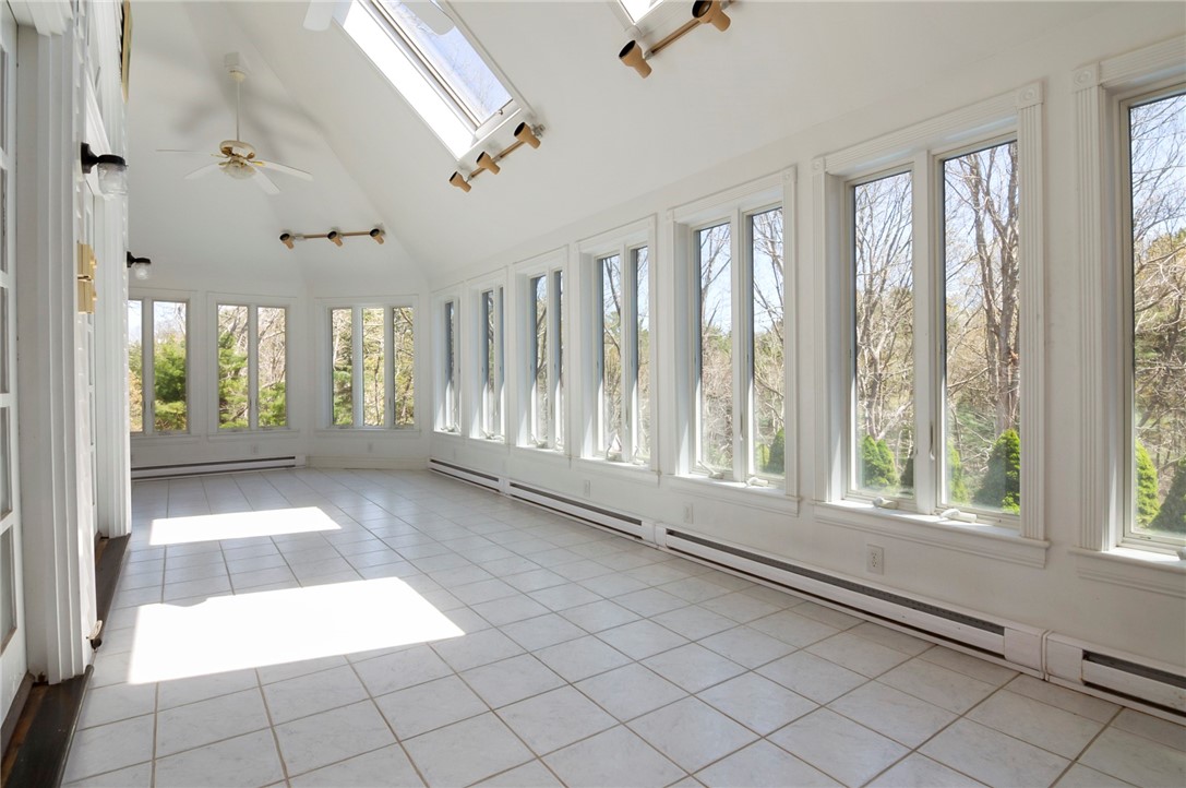 8 Oenoke Lane Westerly, RI 02891 - Photo 29 of 48