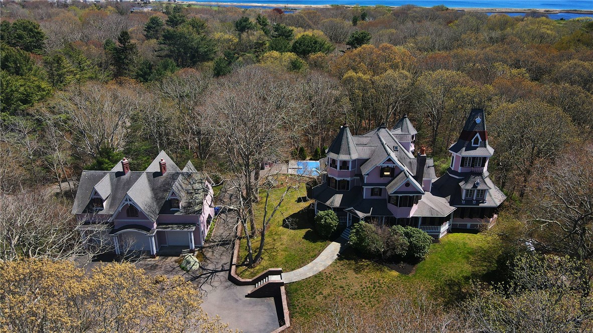 8 Oenoke Lane Westerly, RI 02891 - Photo 3 of 48