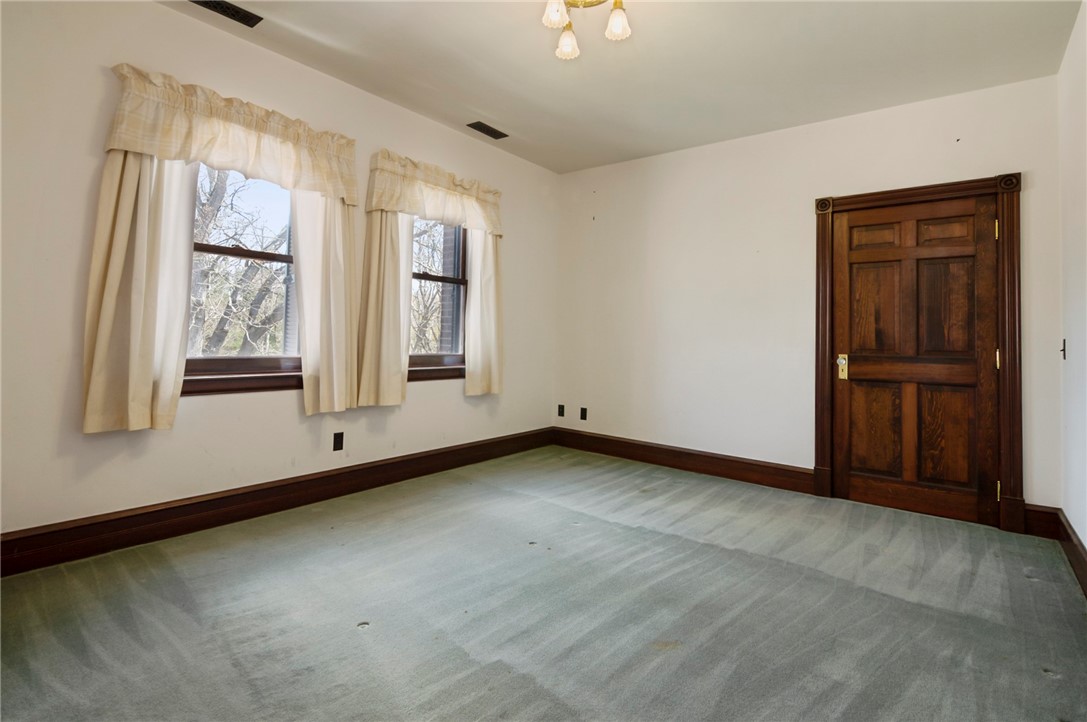 8 Oenoke Lane Westerly, RI 02891 - Photo 38 of 48