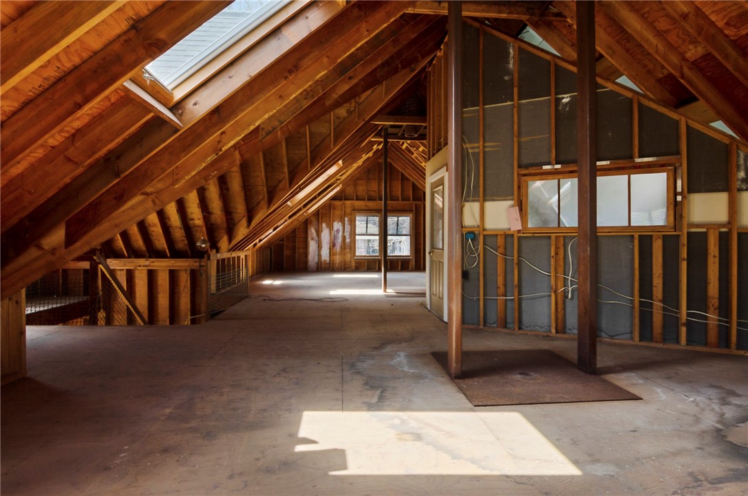 8 Oenoke Lane Westerly, RI 02891 - Photo 44 of 48