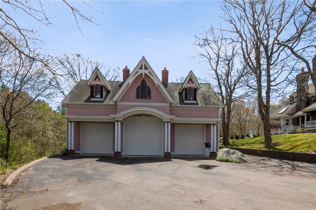 8 Oenoke Lane Westerly, RI 02891 - Photo 46 of 48