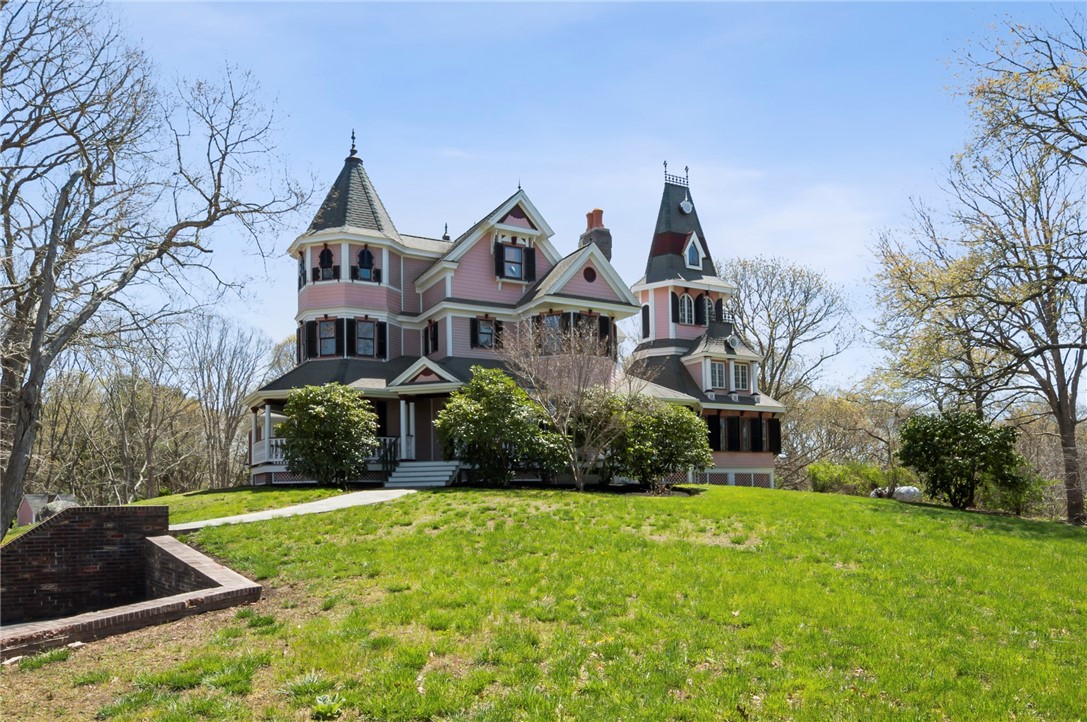 8 Oenoke Lane Westerly, RI 02891 - Photo 8 of 48