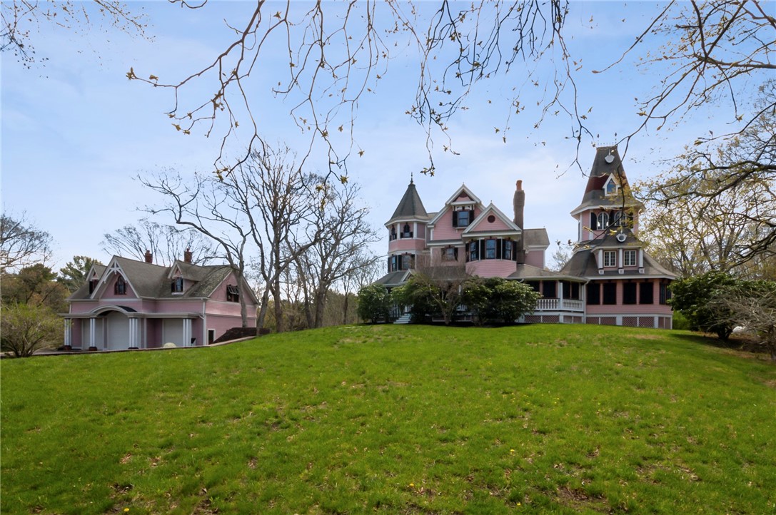 8 Oenoke Lane Westerly, RI 02891 - Photo 9 of 48