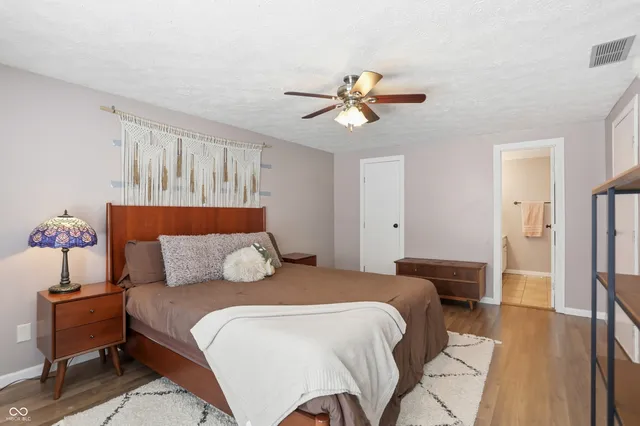 $349,500 | 11252 Bayridge Circle East, Indianapolis, IN 46236