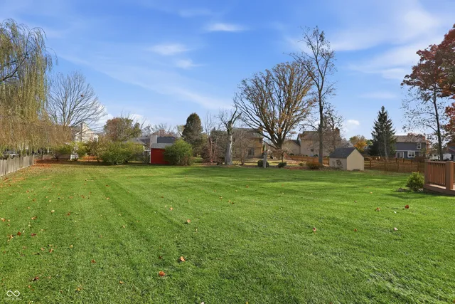 $349,500 | 11252 Bayridge Circle East, Indianapolis, IN 46236