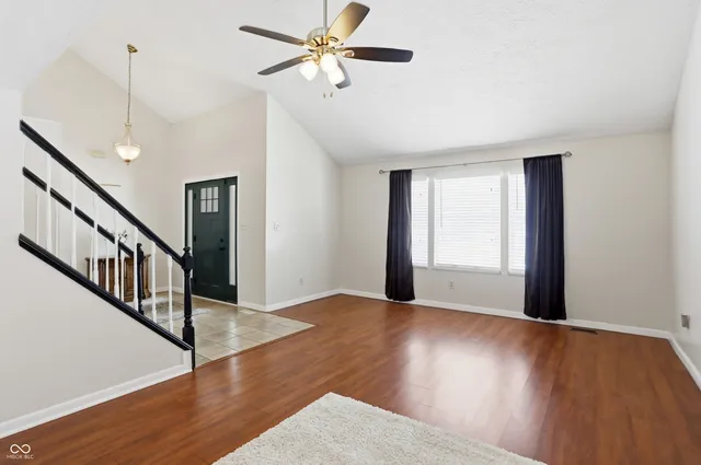 $349,500 | 11252 Bayridge Circle East, Indianapolis, IN 46236