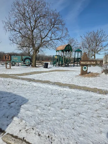 $2,400 | 719 Wellington Lane, Unit 719, Cary, IL 60013