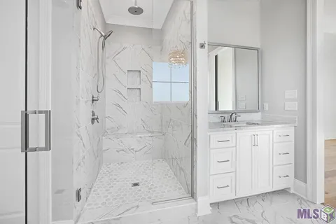 $650,000 | 437 Glenthorne Drive, Gonzales, LA 70737