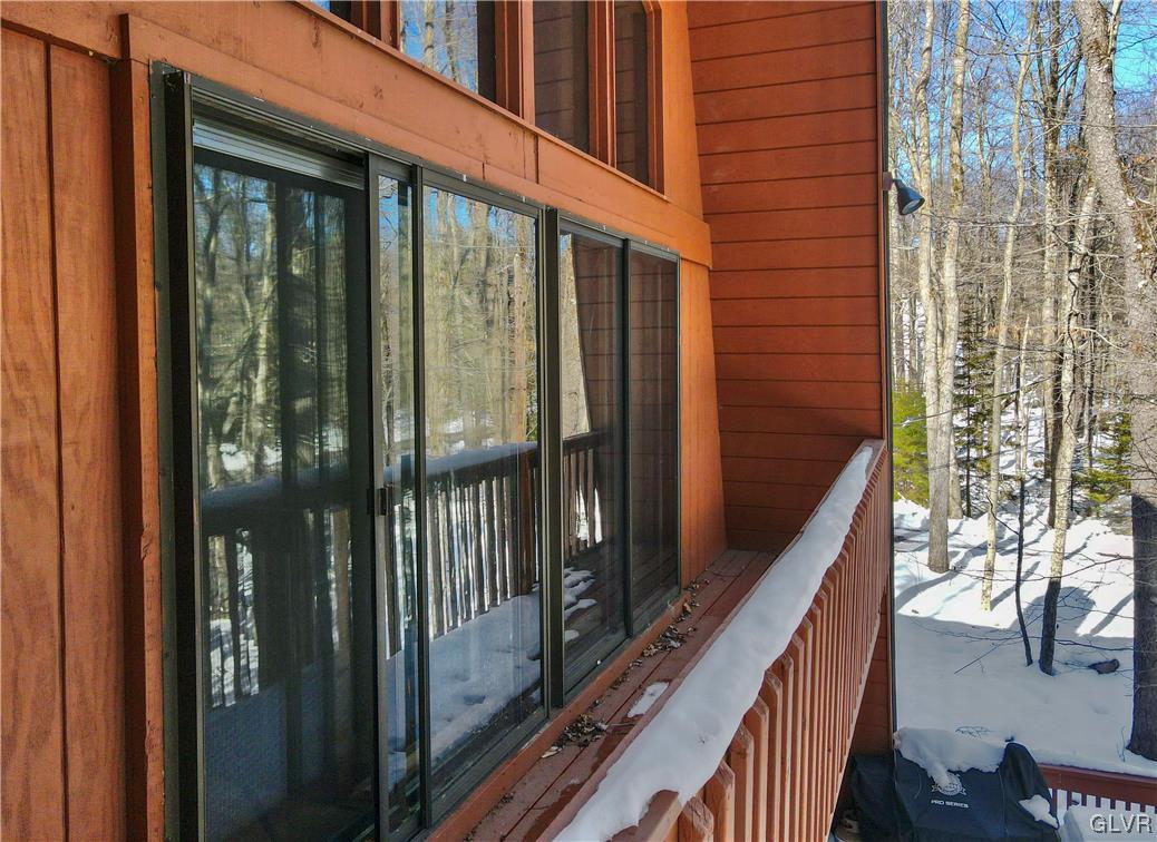 5543 Fox Run Road Pocono Pines, PA 18350 - Photo 27 of 50 Gallery Image 27