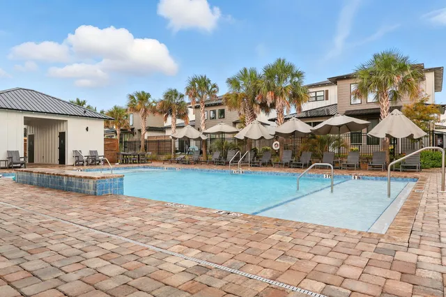 $559,900 | 5610 Trout Lane, Pensacola, FL 32507