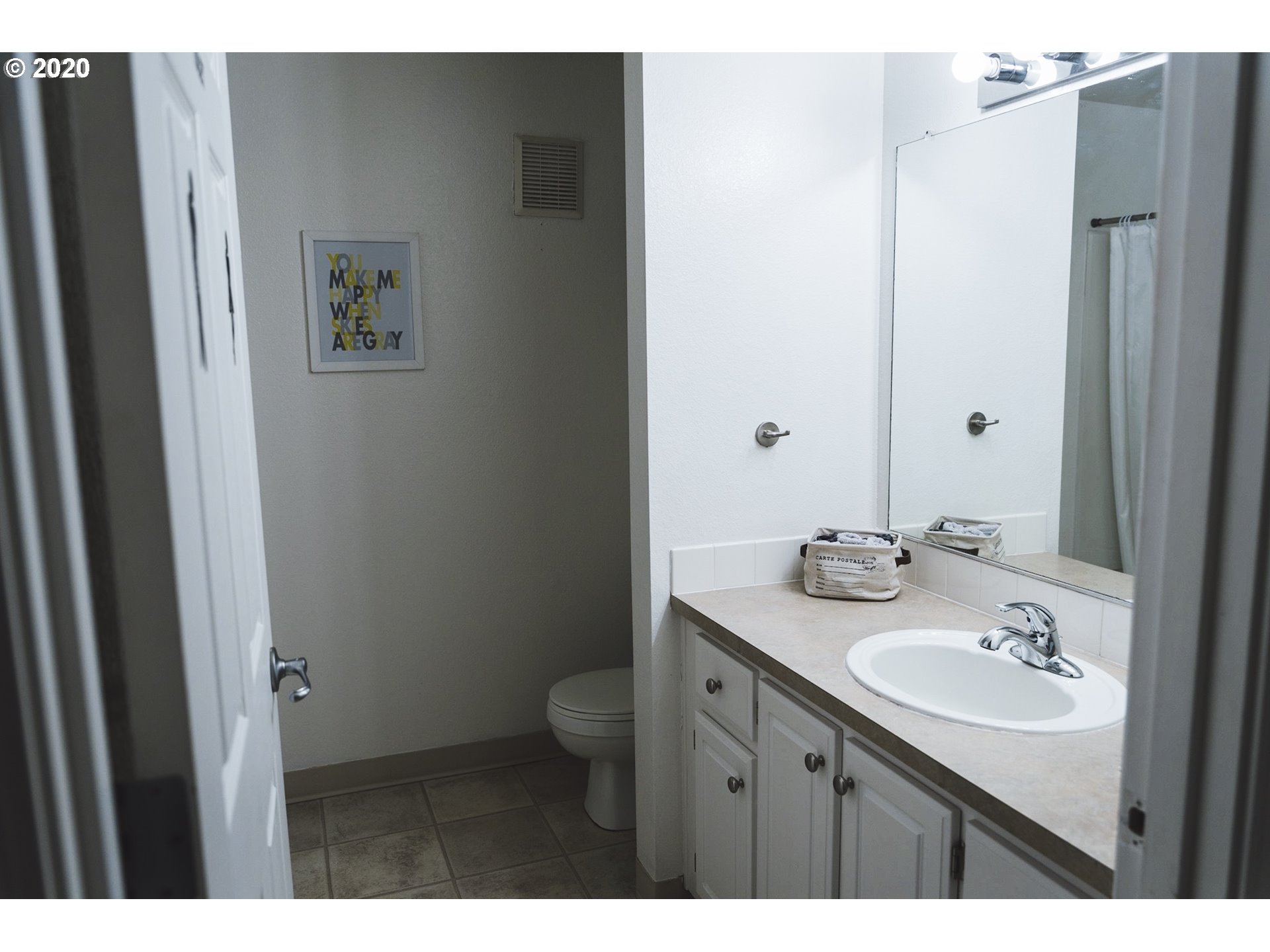 17532 Northwest Springville Road, Unit D4 Portland, OR 97229 - Photo 14 of 26 Gallery Image 14