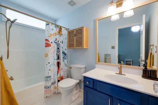 $449,990 | 1017 Island Park Circle, Memphis, TN 38103