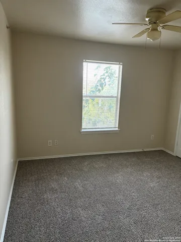 $1,100 | 10614 Mathom Landing, Universal City, TX 78148