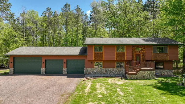 $424,900 | 3015 Aspen Terrace, Danbury, WI 54830